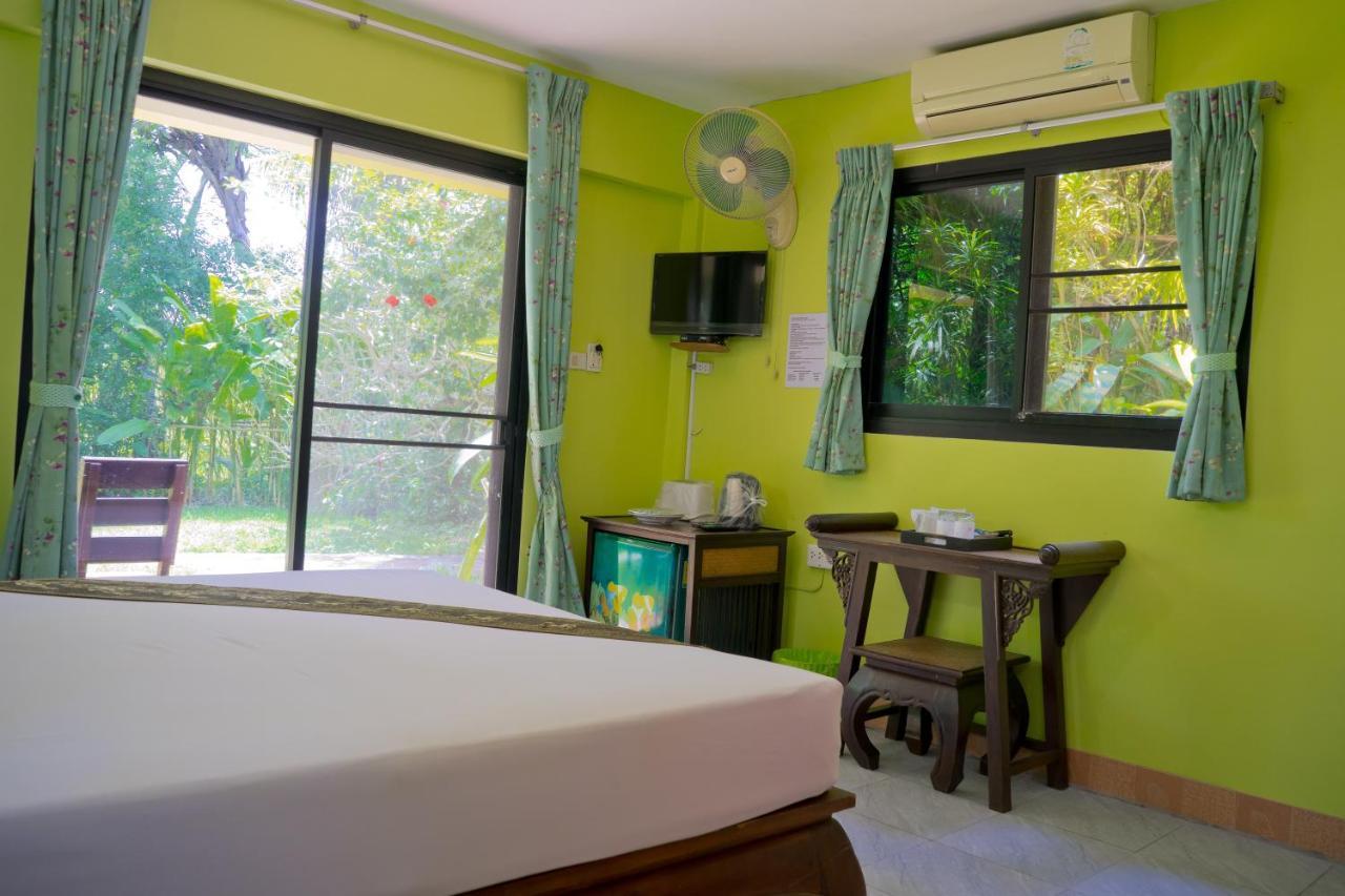 Chez Charly Bungalow Nai Yang Luaran gambar