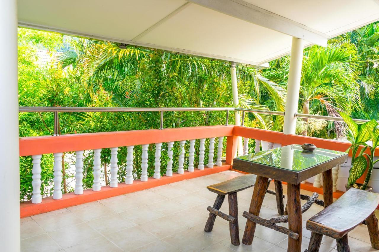 Chez Charly Bungalow Nai Yang Luaran gambar